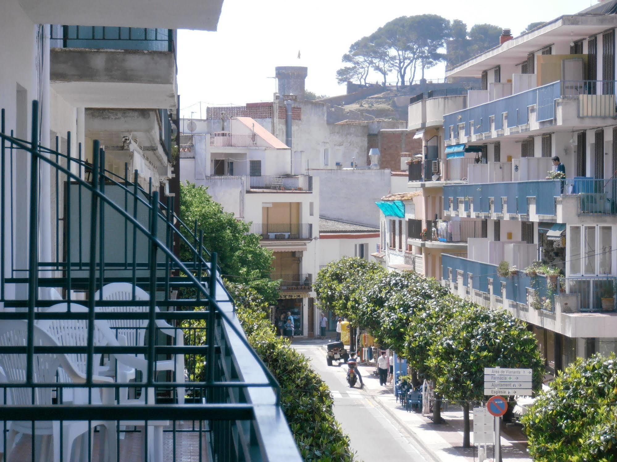 Hotel Marblau Tossa Tossa de Mar Exterior photo